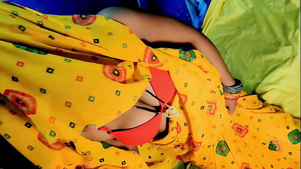 Desi sexy wife best yellow sexy sharee hard fuck sex videos