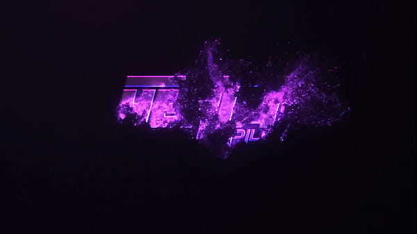 Catwoman Playing With Her Massive Dildo Till She Squirts – Exclusive 3D Animation