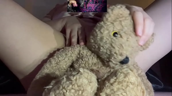 WHIPPED CREAM-ASMR MASTURBATION-18 Y.O. TEEN PERFECT WET TIGHT PINK PUSSY ARABIAN SNOWWHITE-LOS ANGELES UNITED STATES OF AMERICA- VERIFIED AMATEUR